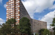 1111 Army Navy Dr Arlington VA 22202 HotPads