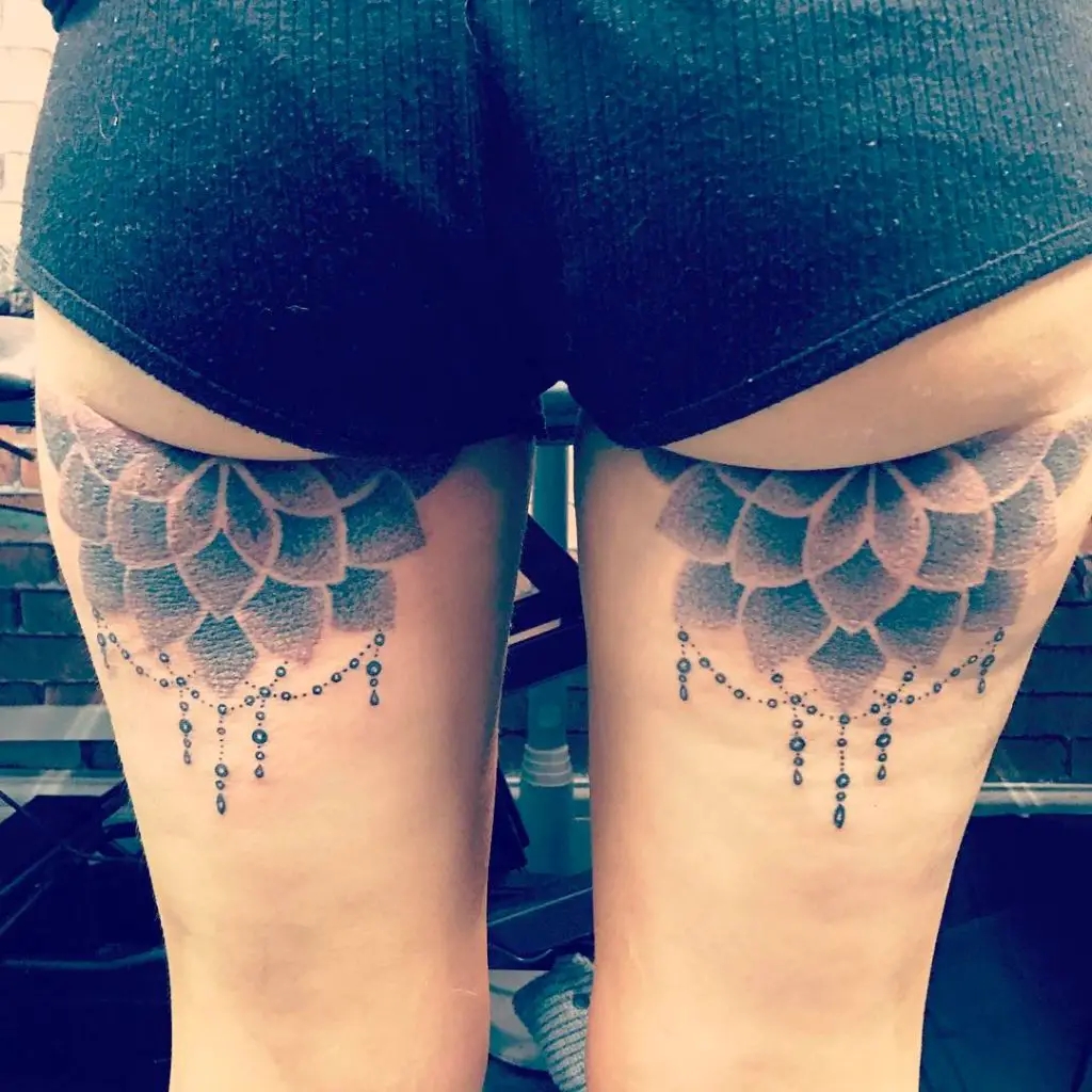 15 Cutest Back Of Thigh Tattoos For Women TattoosDesignIdea