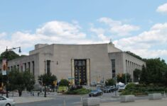 Brooklyn Library At 10 Grand Army Plaza With Images Brooklyn