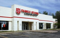 Iowa s Largest Salvation Army Thrift Store Opens In Des Moines On June