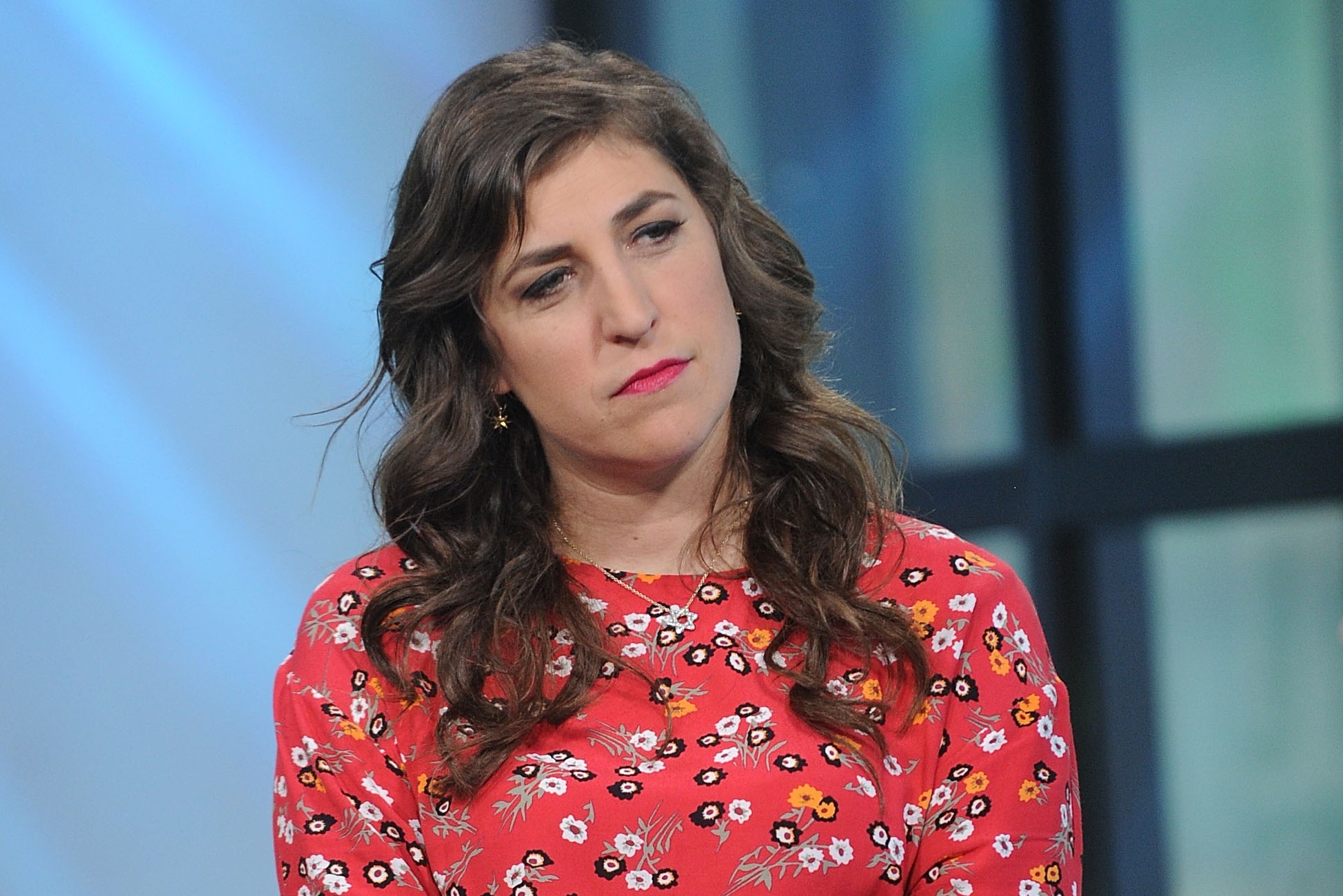 Jeopardy Host Mayim Bialik Confronts Criticism Over Her Vaccine Comments