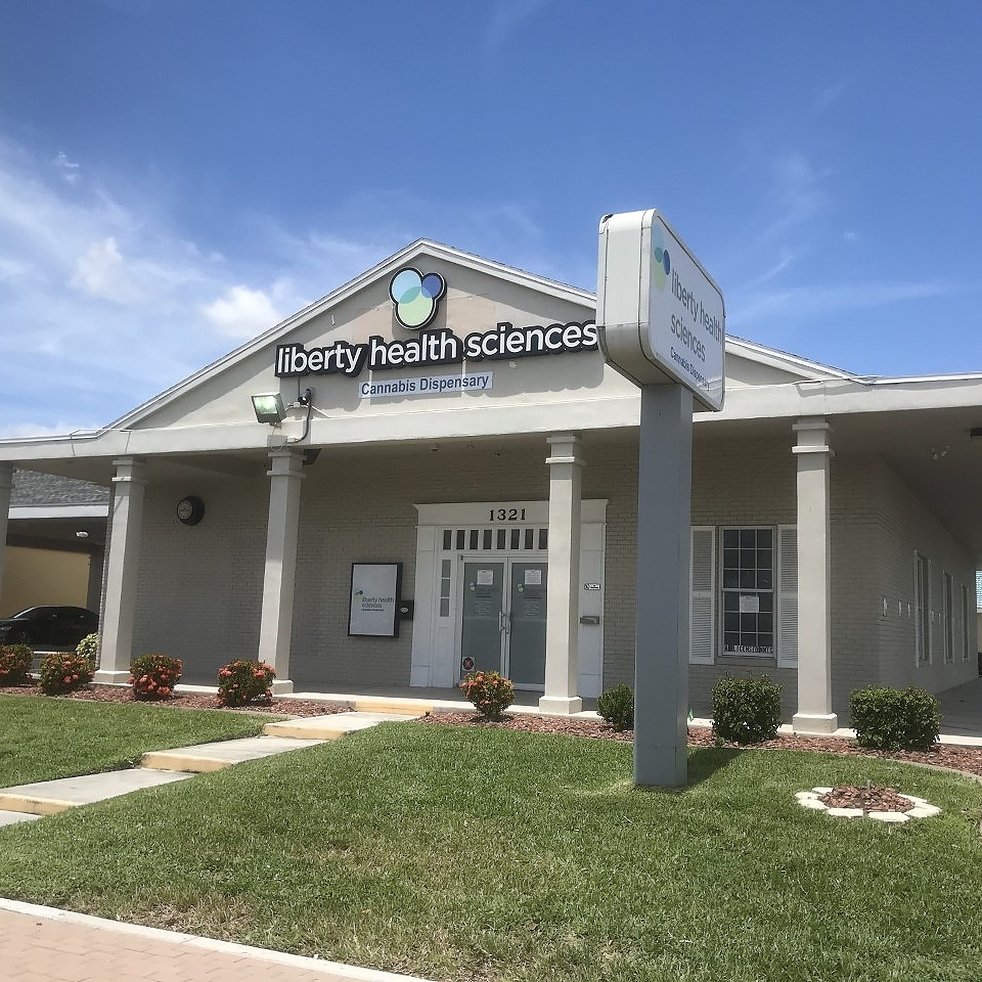 Liberty Health Sciences Cape Coral Cape Coral FL Dispensary Leafly