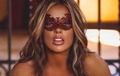 Mandy Rose Brand Army