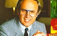 Pastor John MacArthur s Health Why He Preaches Josh Continues In Mark