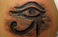 Pin By Tinna Mar a Magn sd ttir On Art Tribal Tattoos Eye Of Ra