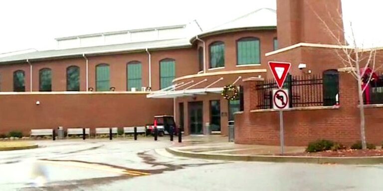 Salvation Army Of Augusta Receives 10 000 From Bank Of America