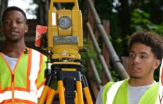 The Internship That s Helping Students Step Up To Careers Kensington