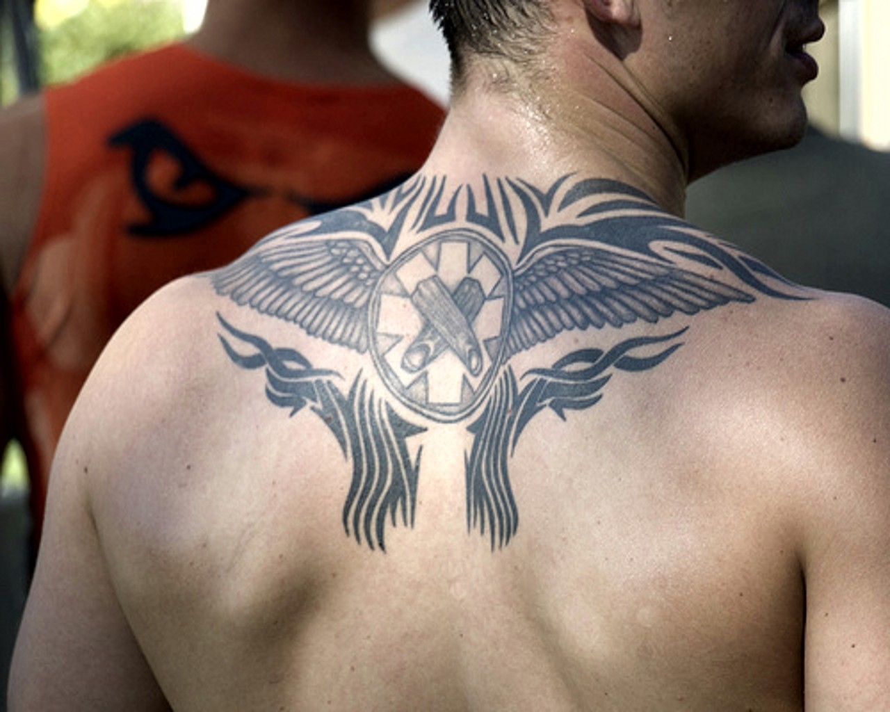Top 10 Sexiest Tribal Back Tattoos For Men Mr RauRauR