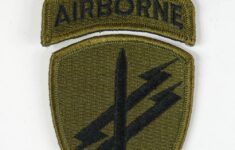 US Army Special Forces Airborne Armband Patch US020 in Sports Souvenirs